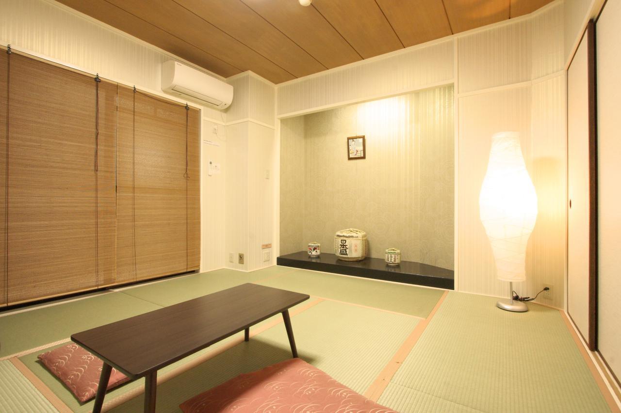 Toyotaya Hostel Nishinomiya Buitenkant foto