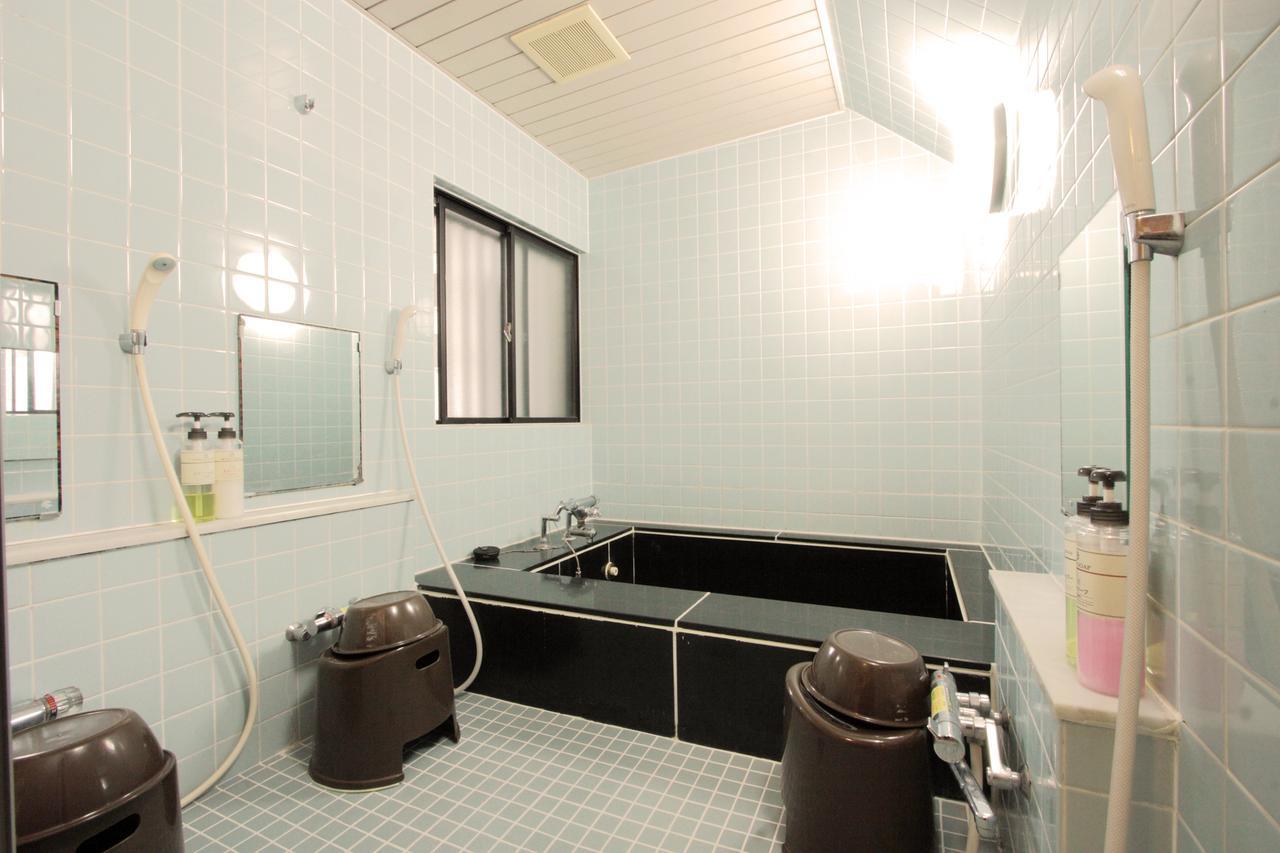 Toyotaya Hostel Nishinomiya Buitenkant foto